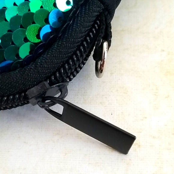 Mermaid Sequin Soft Zip Top Pouch Handbag - Picture 11 of 14